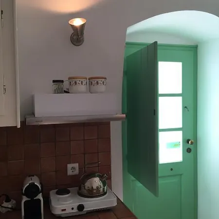Guest house Lemonia - 4*