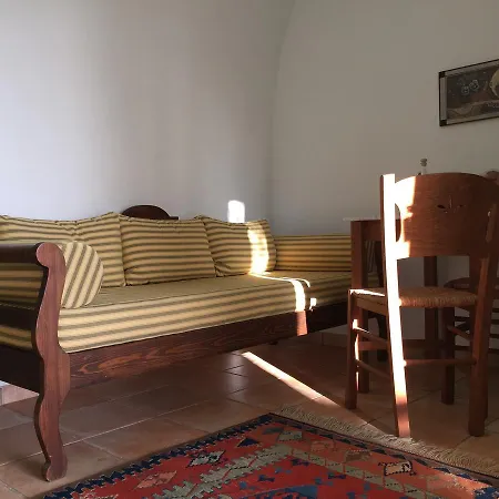 Lemonia - Guest house Aroniadika